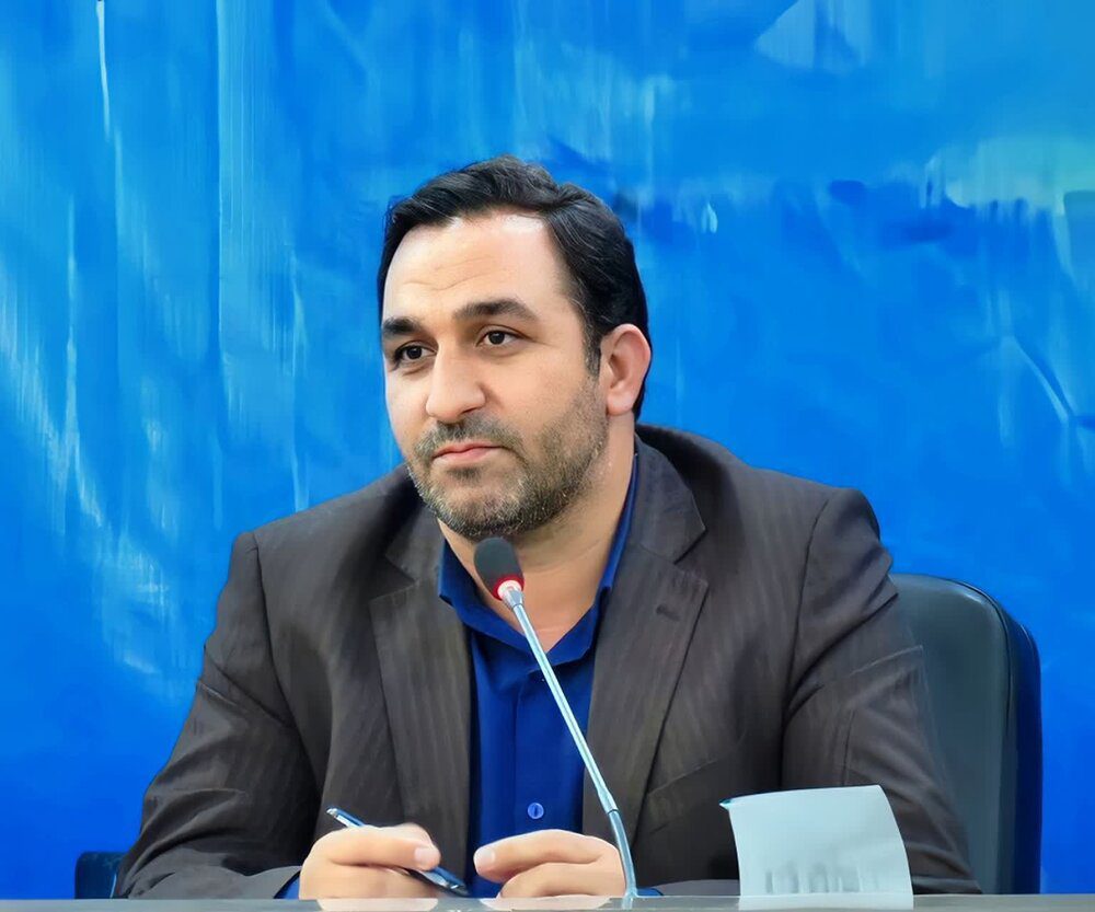 هیچ مدیری حق طرفداری از داوطلب خاص را در انتخابات ندارد