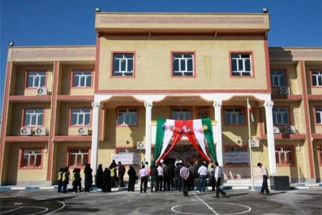 مدیرکل آموزش و پرورش: پروژه مدرسه‌سازی در لرستان با ۷۰ درصد پیشرفت فیزیکی در حال اجراست