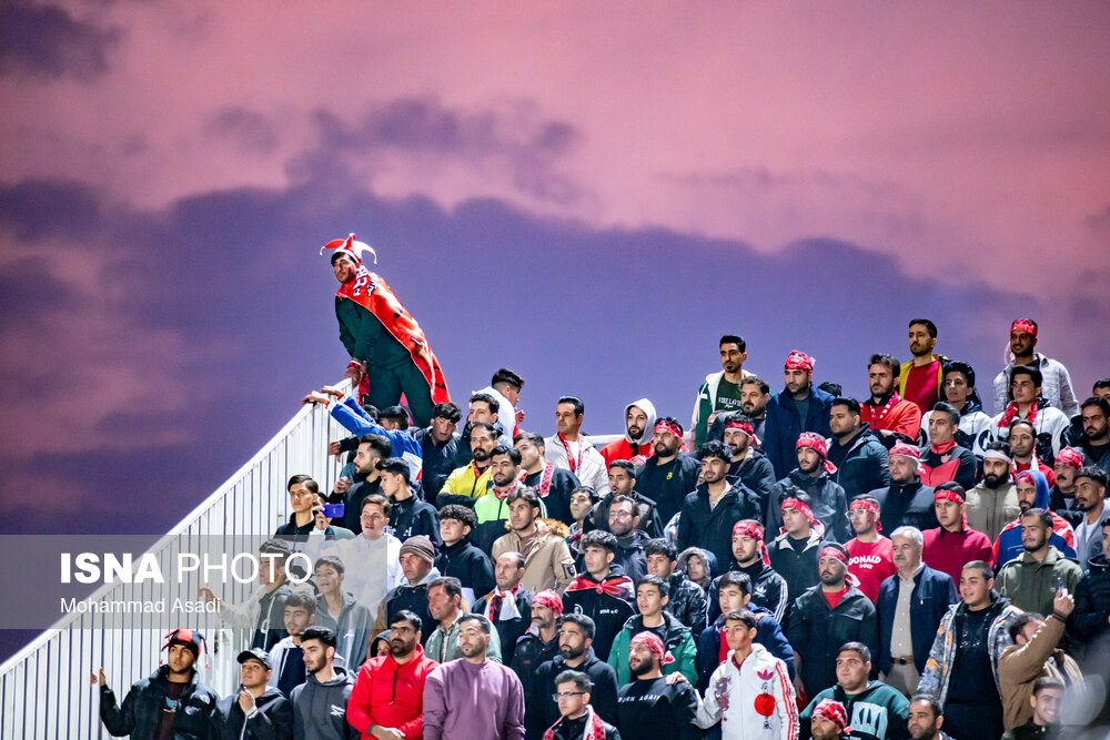 نبرد پرسپولیس با مسِ بحران‌زده/ صدر جدول قرمز می‌شود؟