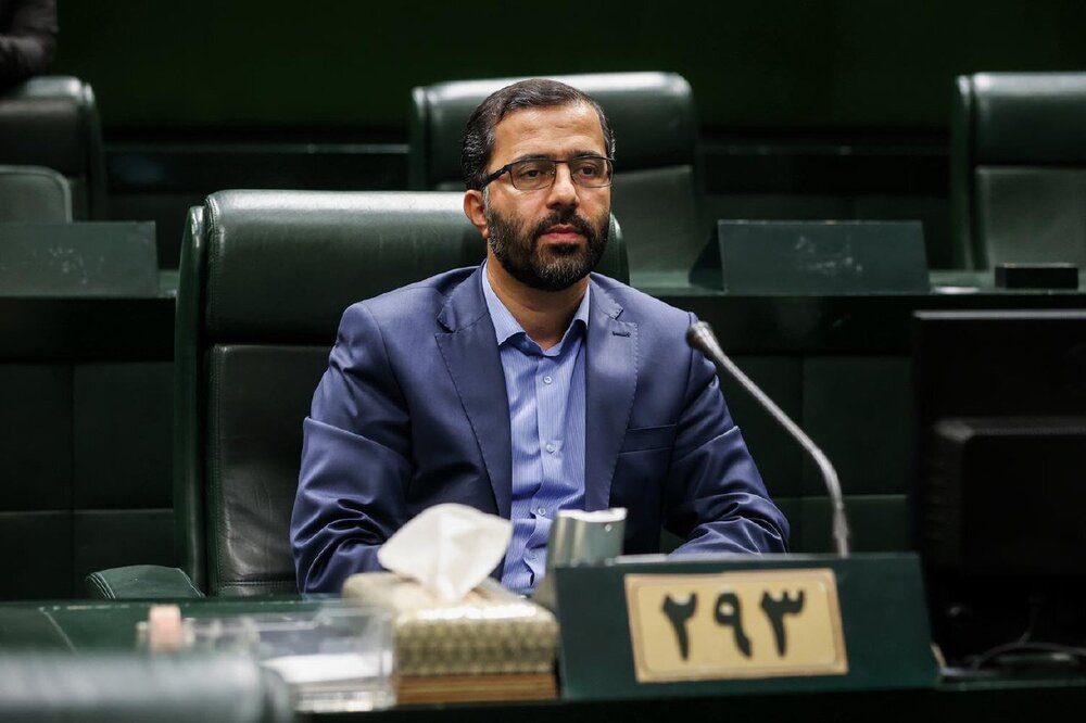 نماینده بروجرد در مجلس: آمریکا همواره با عزت، اقتدار و استقلال ملت ایران مشکل داشته است
