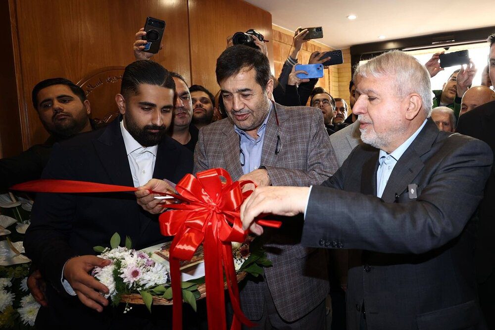 وزیر ورزش: بعد از جام جهانی لیگ را در آزادی برگزار می‌کنیم/ دبیر فقط مدیر ساخت و ساز نیست