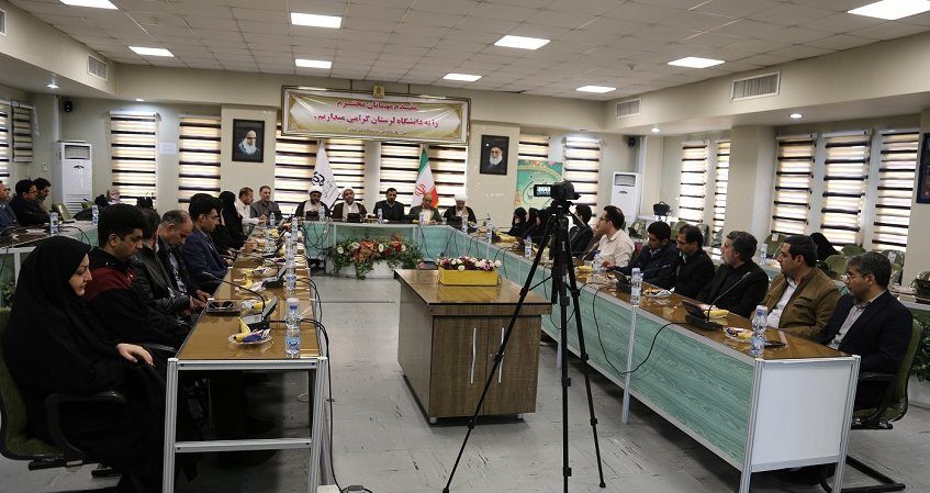 تقابل انقلاب اسلامی با استکبار، تقابل حق و باطل است