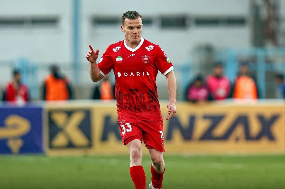 مدافع خارجی پرسپولیس محروم شد
