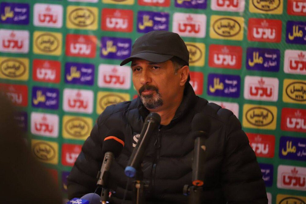 سرمربی تیم فوتبال آلومینیوم اراک: بازی بسیار دشواری با پیکان داشتیم